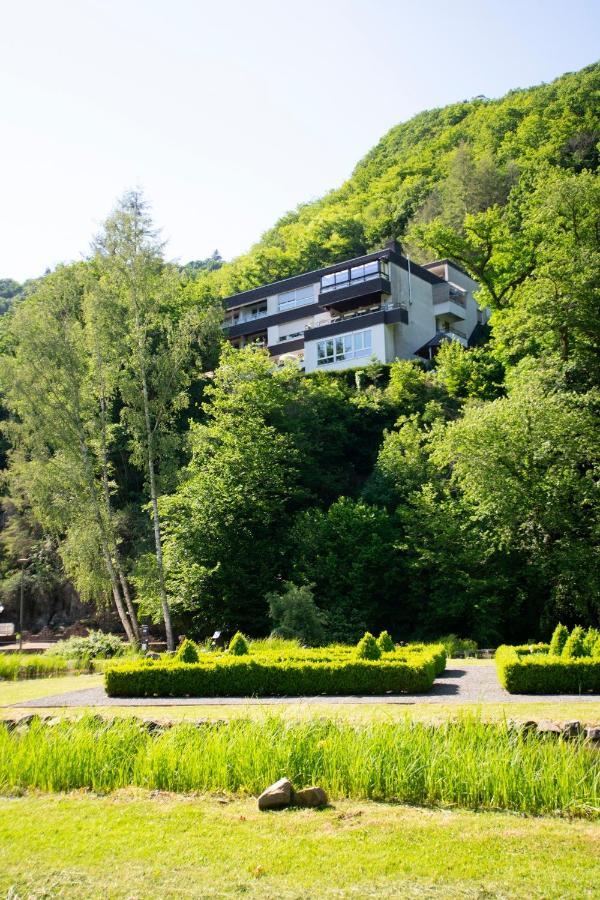 Ferienwohnung Villa Abrioux Am Park Bad Bertrich Exterior foto